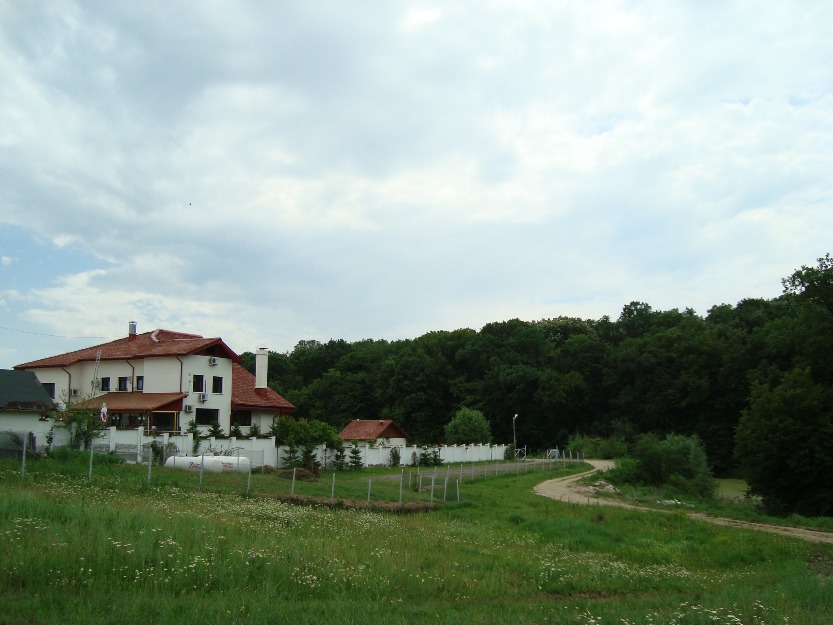 Scrovistea teren langa casa enache - Pret | Preturi Scrovistea teren langa casa enache