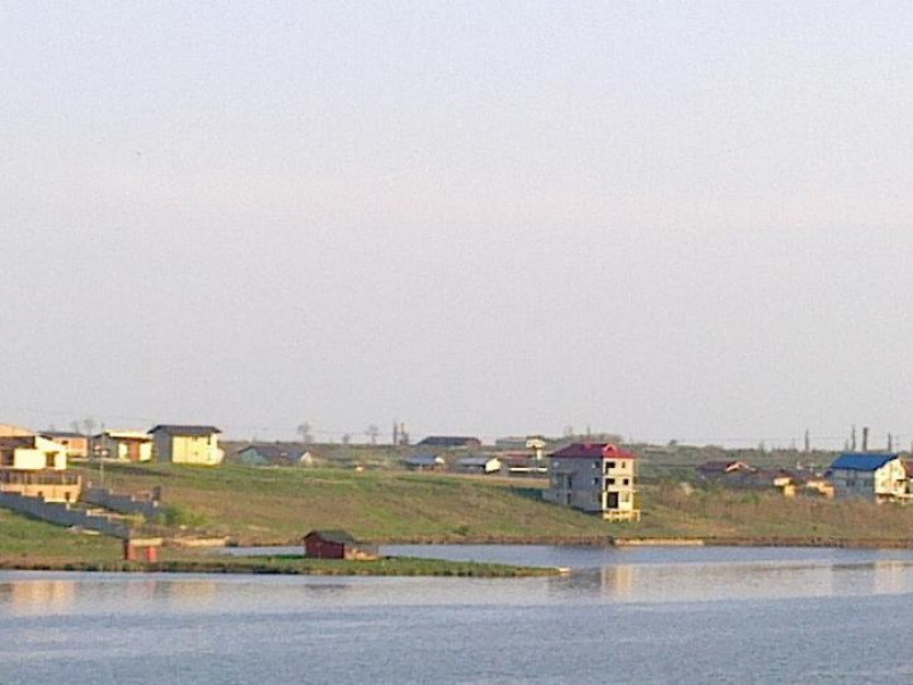 vand teren 589mp la 100m de lac Darvari - Pret | Preturi vand teren 589mp la 100m de lac Darvari