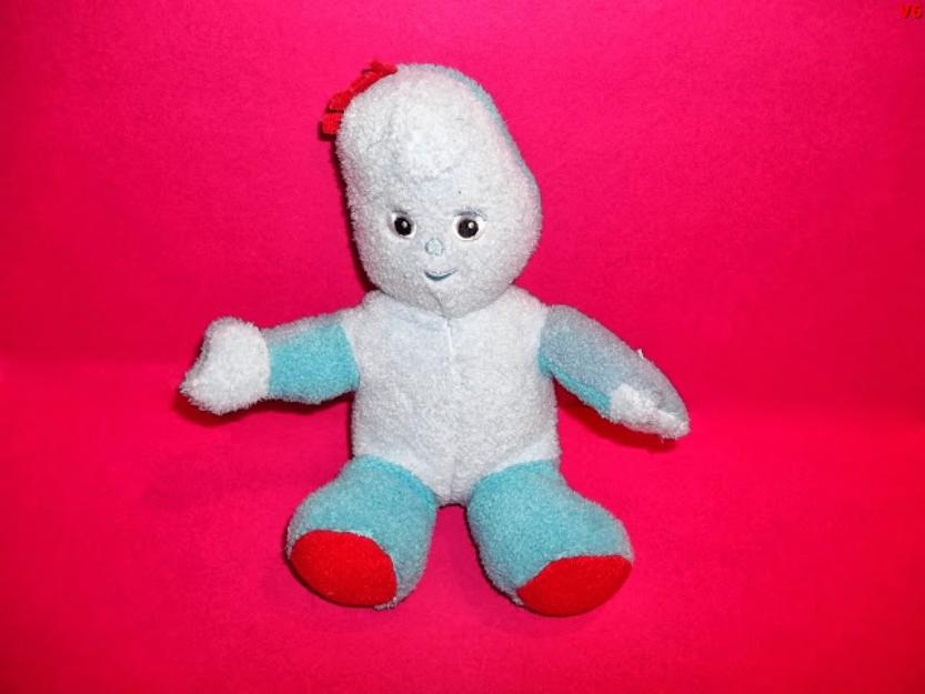 jucarii personaj din desene animate iggle piggle din plus de la hasbro - Pret | Preturi jucarii personaj din desene animate iggle piggle din plus de la hasbro