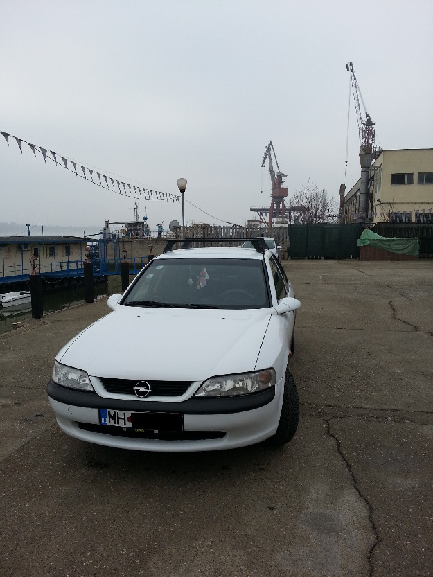 Vand Opel Vectra B - Pret | Preturi Vand Opel Vectra B