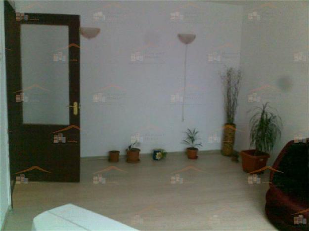 Apartament 3 camere Drumul Taberei - Raul Doamnei - Pret | Preturi Apartament 3 camere Drumul Taberei - Raul Doamnei