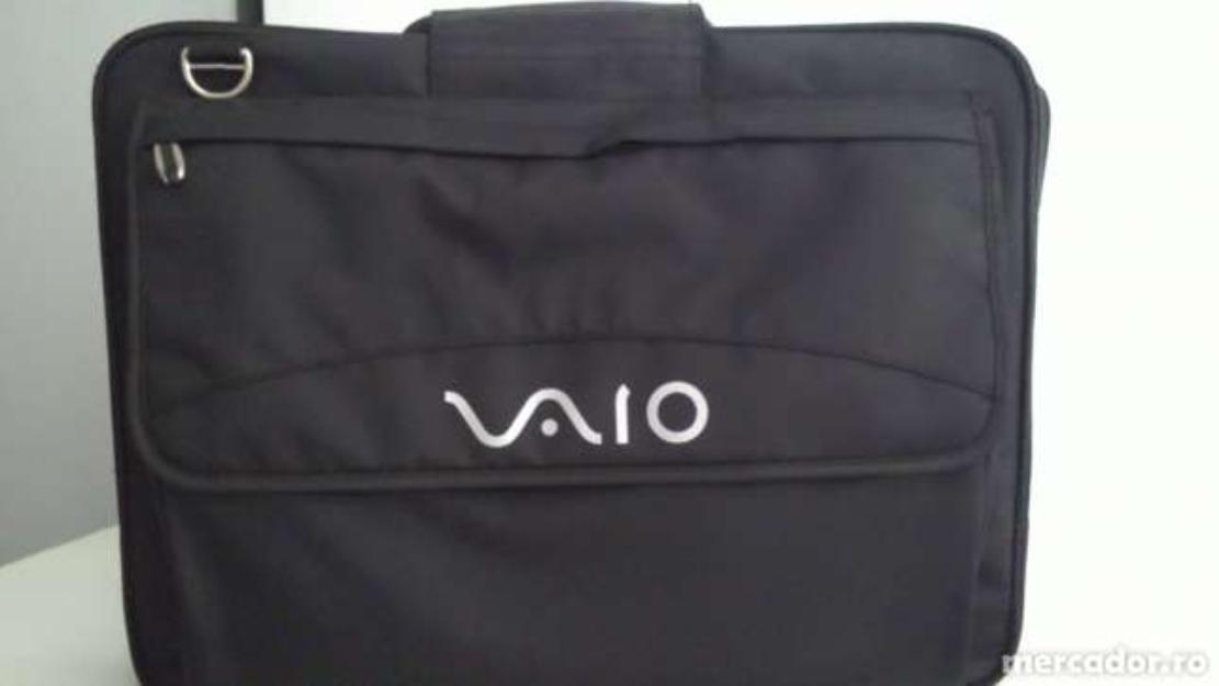 Vaio City Style Geanta laptop - Pret | Preturi Vaio City Style Geanta laptop