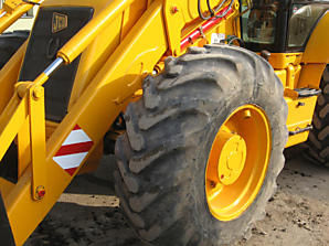 Buldoexcavator JCB 4CX de vanzare second hand vand buldoexcavator roti egale sh import vanzari buldoexcavatoare jcb mari - Pret | Preturi Buldoexcavator JCB 4CX de vanzare second hand vand buldoexcavator roti egale sh import vanzari buldoexcavatoare jcb mari