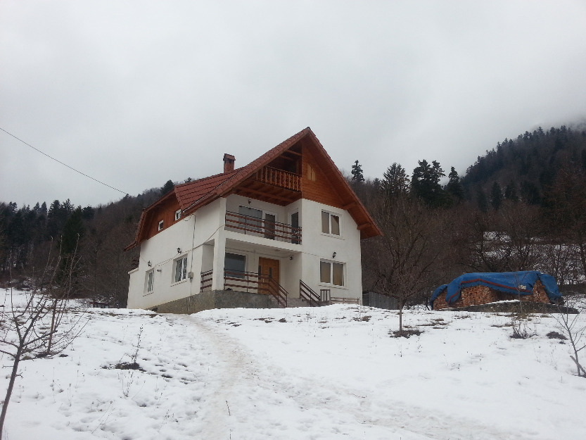 Inchirirere pensiune zona Bran-Tohanita - Pret | Preturi Inchirirere pensiune zona Bran-Tohanita