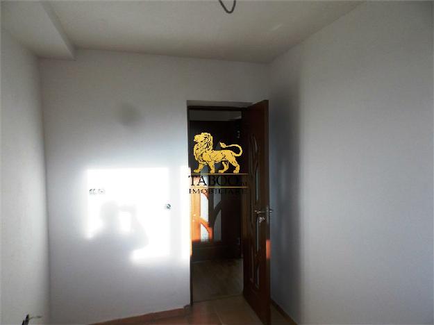 Apartament cu 2 camere de vanzare in Sibiu zona Strand II - Pret | Preturi Apartament cu 2 camere de vanzare in Sibiu zona Strand II