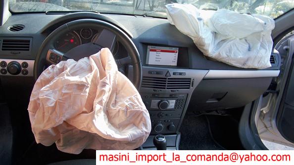 Dezmembrez Opel Astra H Caravan 2006 - Pret | Preturi Dezmembrez Opel Astra H Caravan 2006