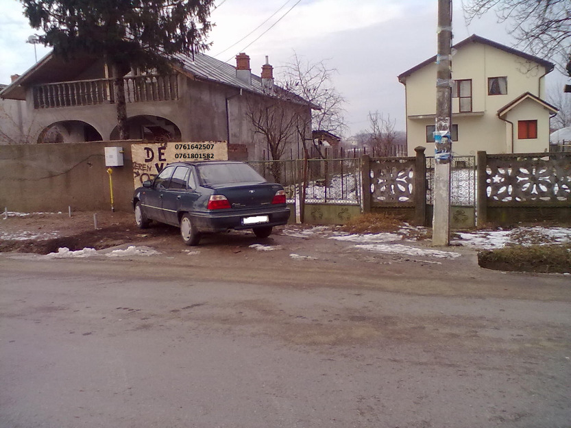 Vand teren intravilan in giurgiu com joita sat bacu la 10 km de carrefour militari - Pret | Preturi Vand teren intravilan in giurgiu com joita sat bacu la 10 km de carrefour militari