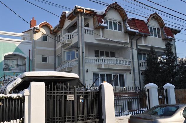 Vila de inchiriat in zona Titulescu - Pret | Preturi Vila de inchiriat in zona Titulescu