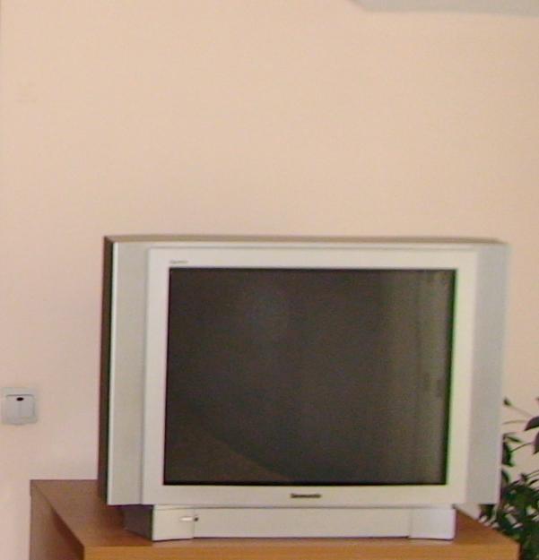 Vand televizor CRT Panasonic, diagonala 72 cm. - Pret | Preturi Vand televizor CRT Panasonic, diagonala 72 cm.