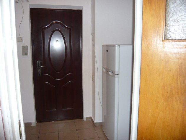 Apartament 2 camere zona Titan - Pret | Preturi Apartament 2 camere zona Titan