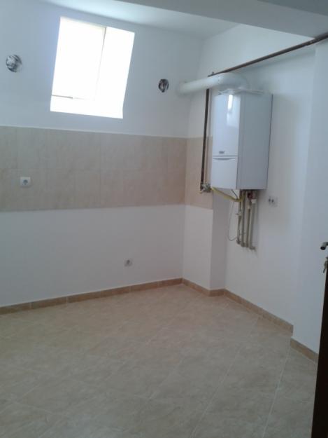 DRISTOR, bloc nou, duplex, 3 camere ,75000euro - Pret | Preturi DRISTOR, bloc nou, duplex, 3 camere ,75000euro