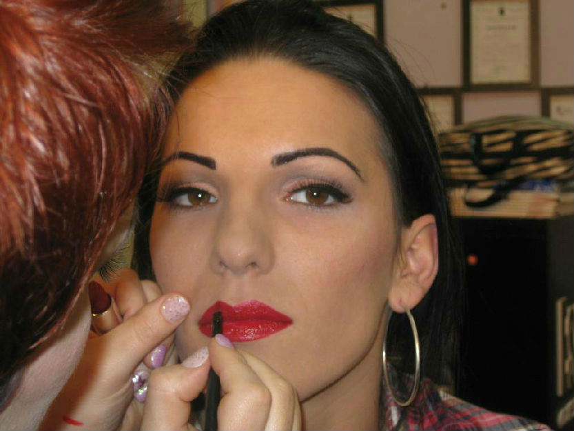 Curs de Make-up Brasov - Pret | Preturi Curs de Make-up Brasov