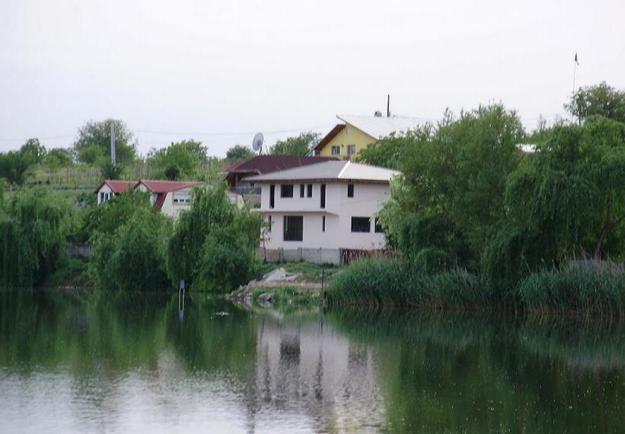 Vand vila Jud.Ilfov - Branesti Lac - Pret | Preturi Vand vila Jud.Ilfov - Branesti Lac