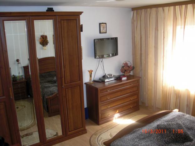 Vand apartament 4 camere Busteni - Pret | Preturi Vand apartament 4 camere Busteni