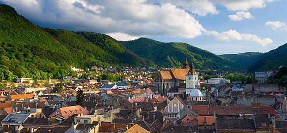 Brasov, zona Nisipului, vand casa dispusa pe parter si etaj, constructie solida renovabila - Pret | Preturi Brasov, zona Nisipului, vand casa dispusa pe parter si etaj, constructie solida renovabila