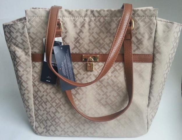 Poseta Tommy Hilfiger dama / femei Originala 6920486-235 - Pret | Preturi Poseta Tommy Hilfiger dama / femei Originala 6920486-235