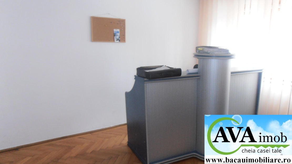 Inchiriez apartament 2 camere la parter, zona super, acces stradal facil - Pret | Preturi Inchiriez apartament 2 camere la parter, zona super, acces stradal facil