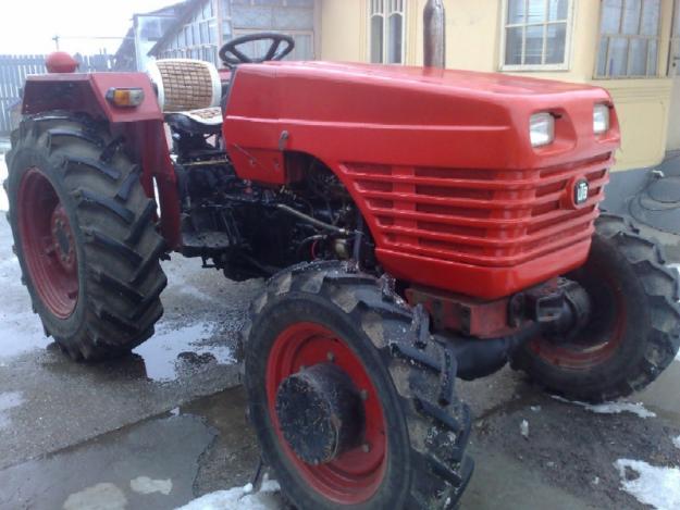 VAND TRACTOR U483 DTC 4X4 NOU - Pret | Preturi VAND TRACTOR U483 DTC 4X4 NOU