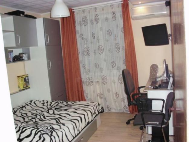 Dristor-Racari, apartament 3 camere - Pret | Preturi Dristor-Racari, apartament 3 camere