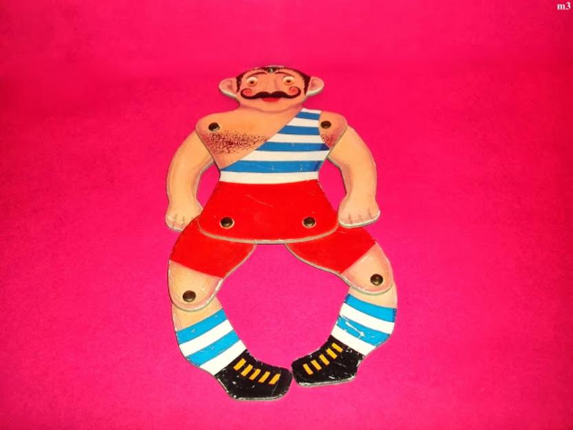 jucarii figurina marioneta omulet mobil din carton cu agatatoare - Pret | Preturi jucarii figurina marioneta omulet mobil din carton cu agatatoare