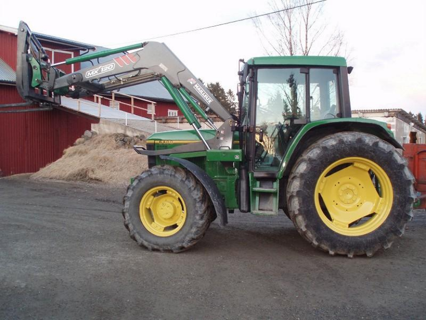 Ferma tractor John Deere 6400 premium - Pret | Preturi Ferma tractor John Deere 6400 premium