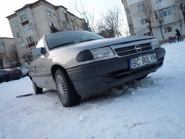 Vand Opel Astra Inmatriculat Romania 1700 Euro Neg - Pret | Preturi Vand Opel Astra Inmatriculat Romania 1700 Euro Neg