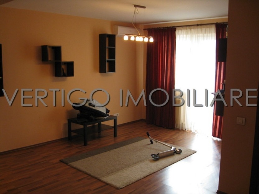 Apartament 3 camere vanzare Vitan Barzesti Rin Grand Hotel - Pret | Preturi Apartament 3 camere vanzare Vitan Barzesti Rin Grand Hotel