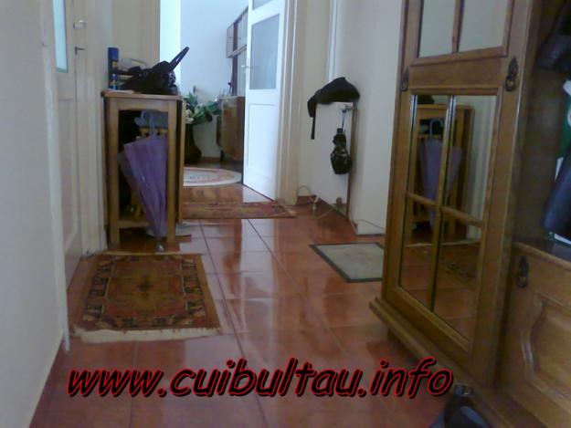 Apartament 2 camere in onesti, zona qvartal - Pret | Preturi Apartament 2 camere in onesti, zona qvartal