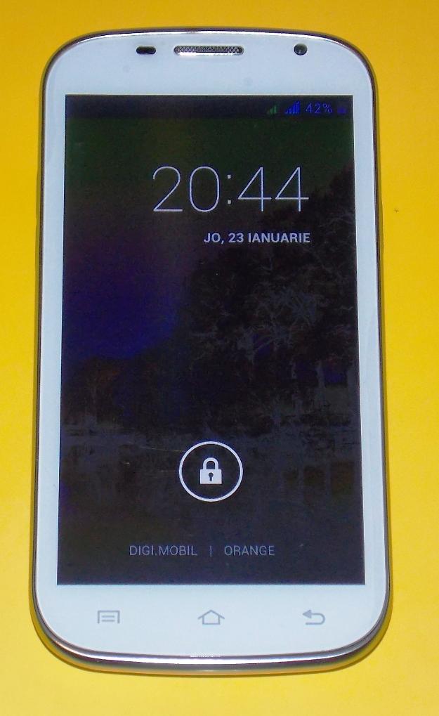 Smartphone Swees alb, Telefon Dual Sim 3G, 4mp, 5.0