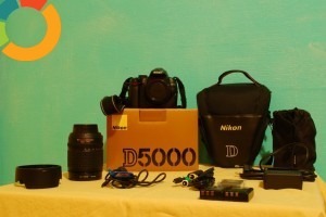 Vand Nikon D5000 + Obiectiv Nikkor DX AF - S 18 - 135 mm f 3,5 - 5,6 G ED - Pret | Preturi Vand Nikon D5000 + Obiectiv Nikkor DX AF - S 18 - 135 mm f 3,5 - 5,6 G ED
