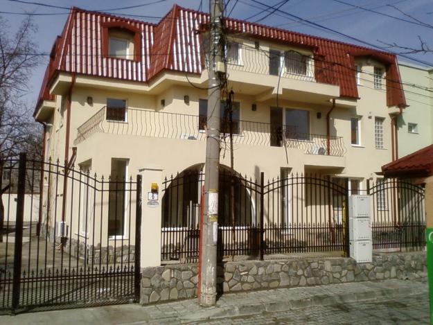 DRUMUL TABEREI-PLAZZA - Pret | Preturi DRUMUL TABEREI-PLAZZA