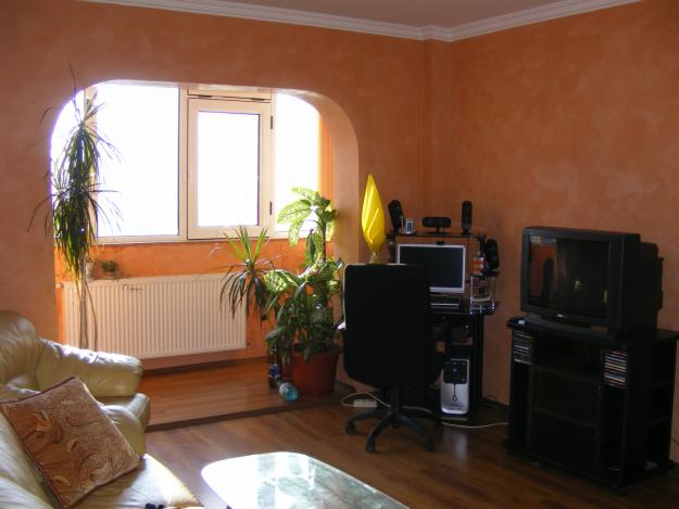 Brasov - Racadau, apartament decomandat cu 4 camere - Pret | Preturi Brasov - Racadau, apartament decomandat cu 4 camere