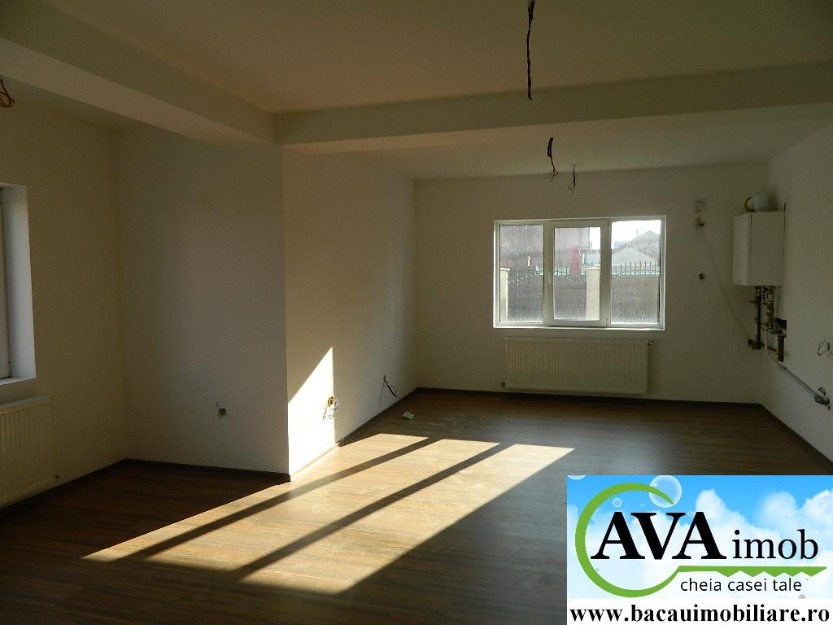 Vand urgent vila in Gheraiesti pe Calea Moldovei,P+1, constructie noua - Pret | Preturi Vand urgent vila in Gheraiesti pe Calea Moldovei,P+1, constructie noua