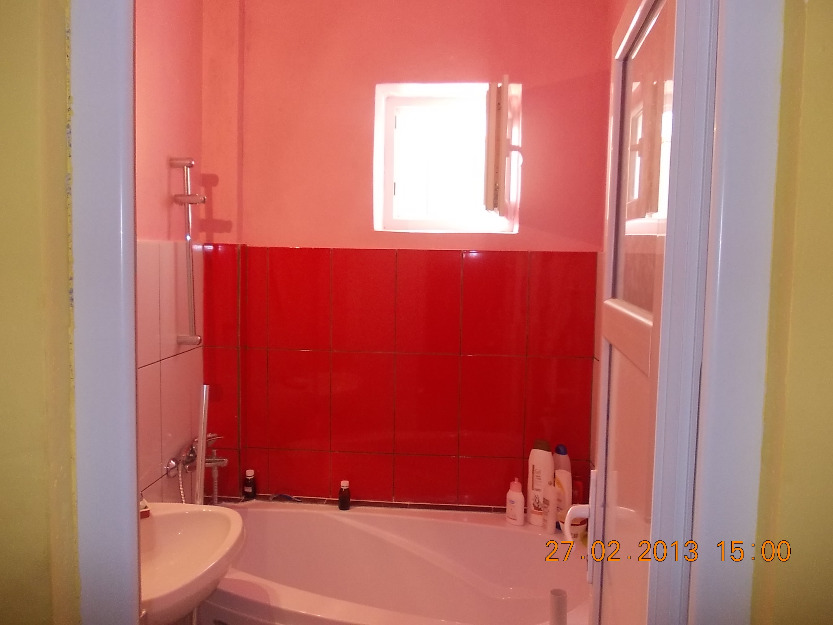 Apartament 2 camere, zona Tg. Cucu - Pret | Preturi Apartament 2 camere, zona Tg. Cucu