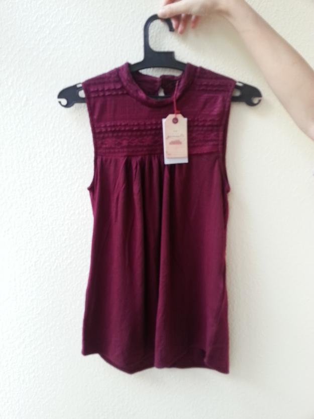 Stoc Haine Dama Bershka,Zara Colectia de Toamna 2012-2013 Pret 4.5 Euro !!!!! - Pret | Preturi Stoc Haine Dama Bershka,Zara Colectia de Toamna 2012-2013 Pret 4.5 Euro !!!!!