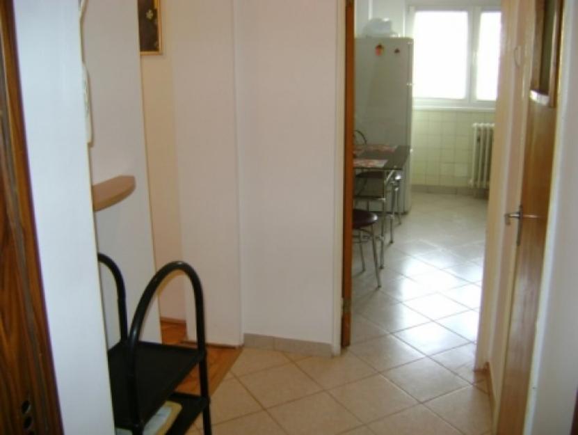 3 camere mosilor - Pret | Preturi 3 camere mosilor