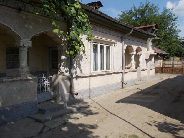 Casa 6 camere caramida de vanzare jud. Dambovita com. Lunguletu - Pret | Preturi Casa 6 camere caramida de vanzare jud. Dambovita com. Lunguletu
