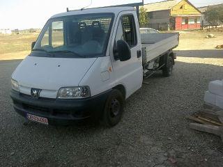 Vand Peugeot Boxer cu platforma,an fabricatie 2003, - Pret | Preturi Vand Peugeot Boxer cu platforma,an fabricatie 2003,