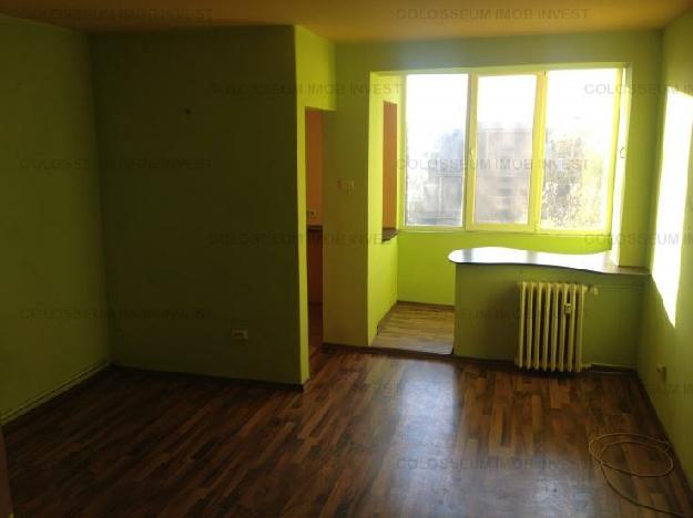 Vanzare Apartament 1 camere Tractorul, Brasov 24000 Euro - Pret | Preturi Vanzare Apartament 1 camere Tractorul, Brasov 24000 Euro