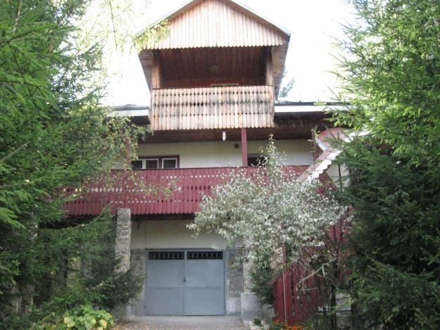 Inchiriez casa de vacanta Voronet Bucovina - Pret | Preturi Inchiriez casa de vacanta Voronet Bucovina