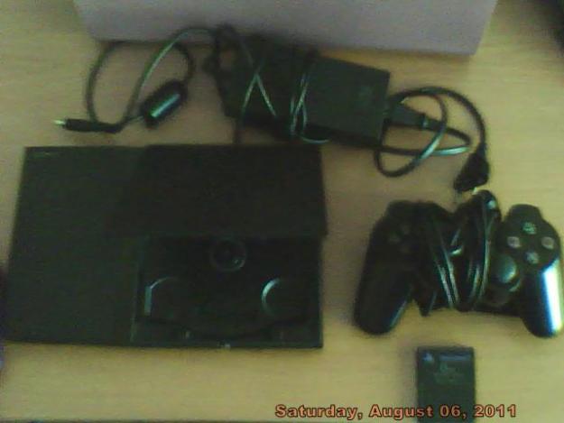 Vand Playstation 2 decodat + jocuri + 2 joysticuri + card mem - Pret | Preturi Vand Playstation 2 decodat + jocuri + 2 joysticuri + card mem