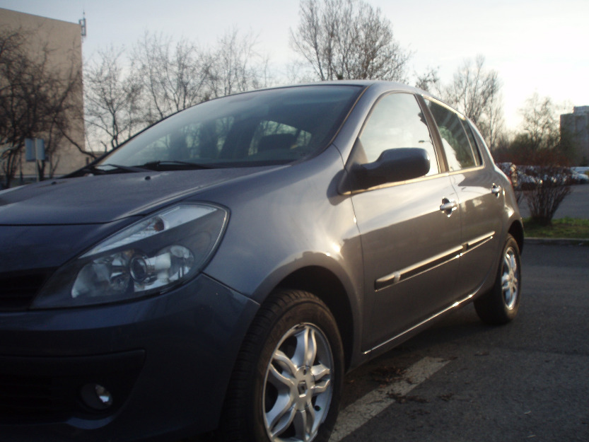 vand Renault Clio3 motorina 2007 - Pret | Preturi vand Renault Clio3 motorina 2007