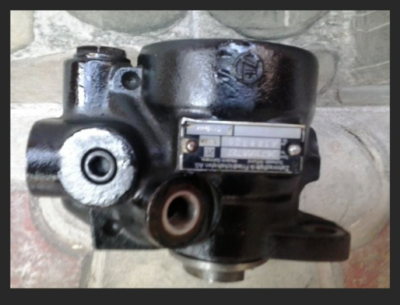 Pompa servo directie iveco daily 1990-1999 220 lei neg tel 0765330554 - Pret | Preturi Pompa servo directie iveco daily 1990-1999 220 lei neg tel 0765330554