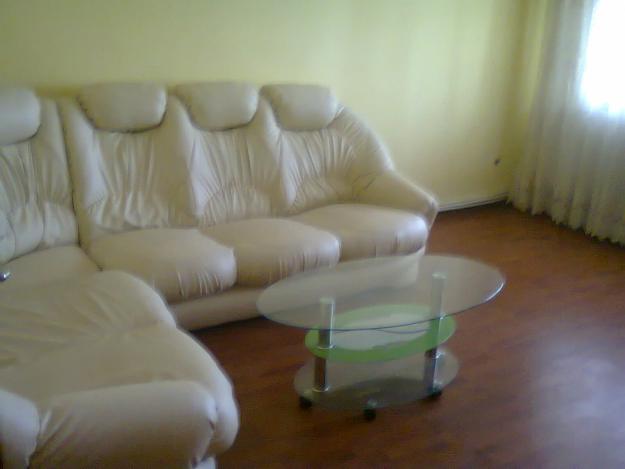 Inchiriez apartament 3 camere in Onesti - Pret | Preturi Inchiriez apartament 3 camere in Onesti