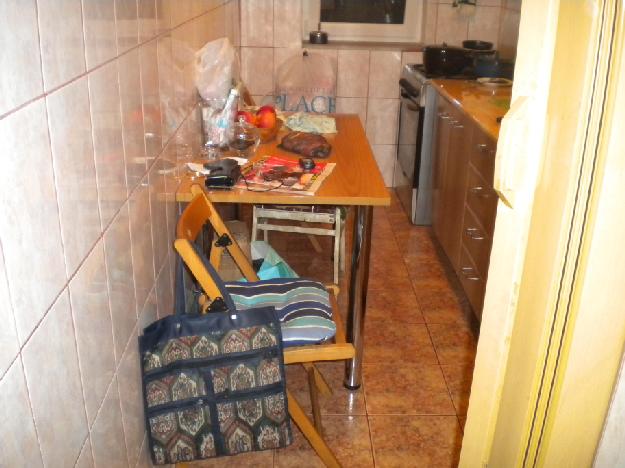 Apartament 2 camere in zona Baba Novac - Pret | Preturi Apartament 2 camere in zona Baba Novac