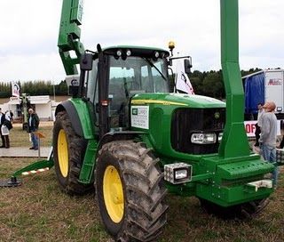 Tractor John Deere 6920 de vanzare second hand import vanzari tractoare john deere 6920 second hand leasing stare f buna - Pret | Preturi Tractor John Deere 6920 de vanzare second hand import vanzari tractoare john deere 6920 second hand leasing stare f buna