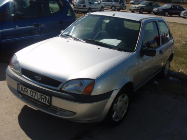 FORD Fiesta 1.3i - Pret | Preturi FORD Fiesta 1.3i