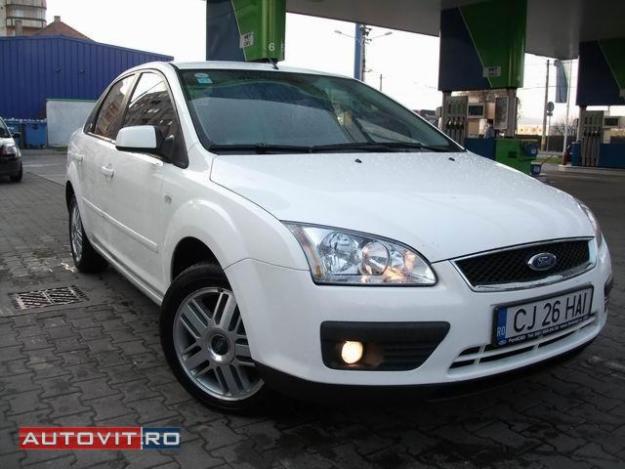 vand ford focus ghia berlina - Pret | Preturi vand ford focus ghia berlina