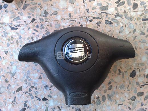 Capac airbag pasager golf 4 pasat seat leon toledo 2001 - Pret | Preturi Capac airbag pasager golf 4 pasat seat leon toledo 2001