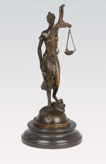 Zeita Dreptatii statueta de bronz - Pret | Preturi Zeita Dreptatii statueta de bronz
